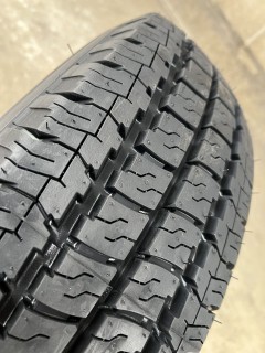 Riken 225\70\15C CARGO 112R\110