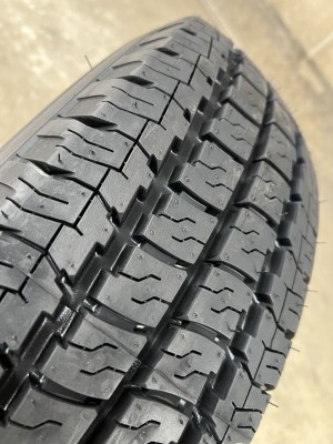 Riken 225\70\15C CARGO 112R\110