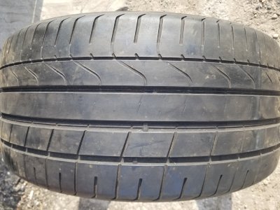 Pirelli P ZERO 265/40/R19 98Y лето